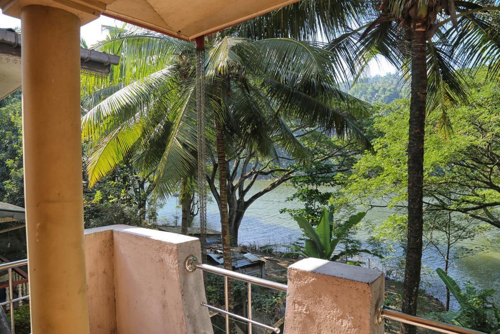 קנדי Mahaweli View Bungalow מראה חיצוני תמונה